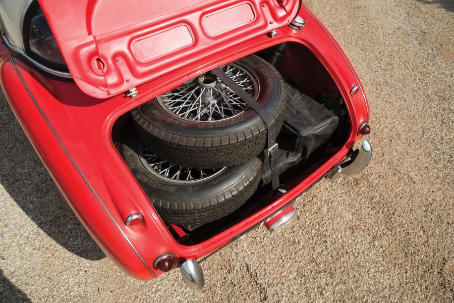 Багажник Austin-Healey 3000 Rally Car (Mk I) 1961 года  (фото 8 из 8)